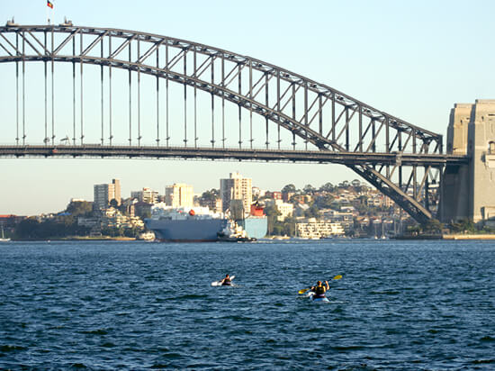 Explore Sydney by kayak